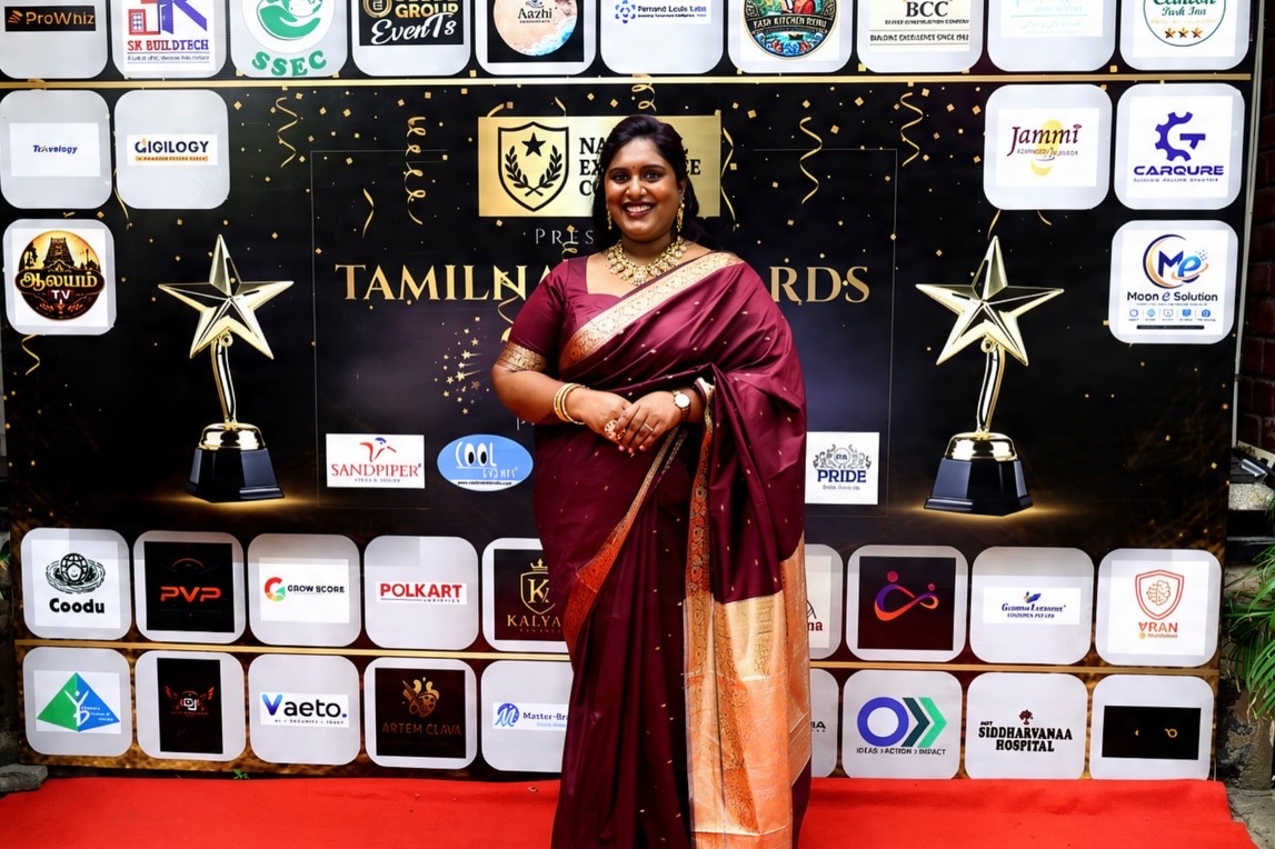 Dr. Ashvini Sundararaju on the red carpet at the awards evening